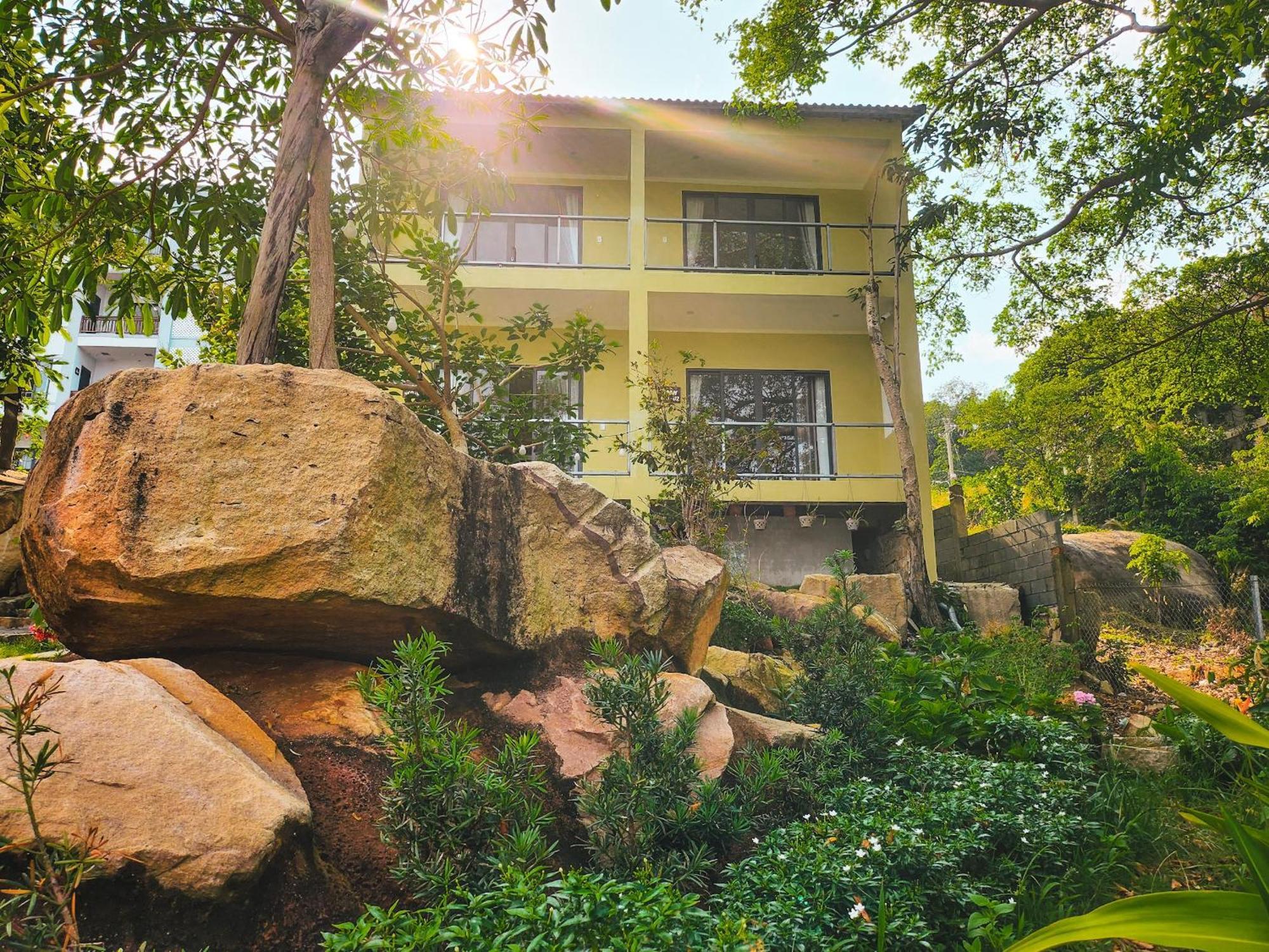 Voyage Phu Quoc Beach Resort Kültér fotó