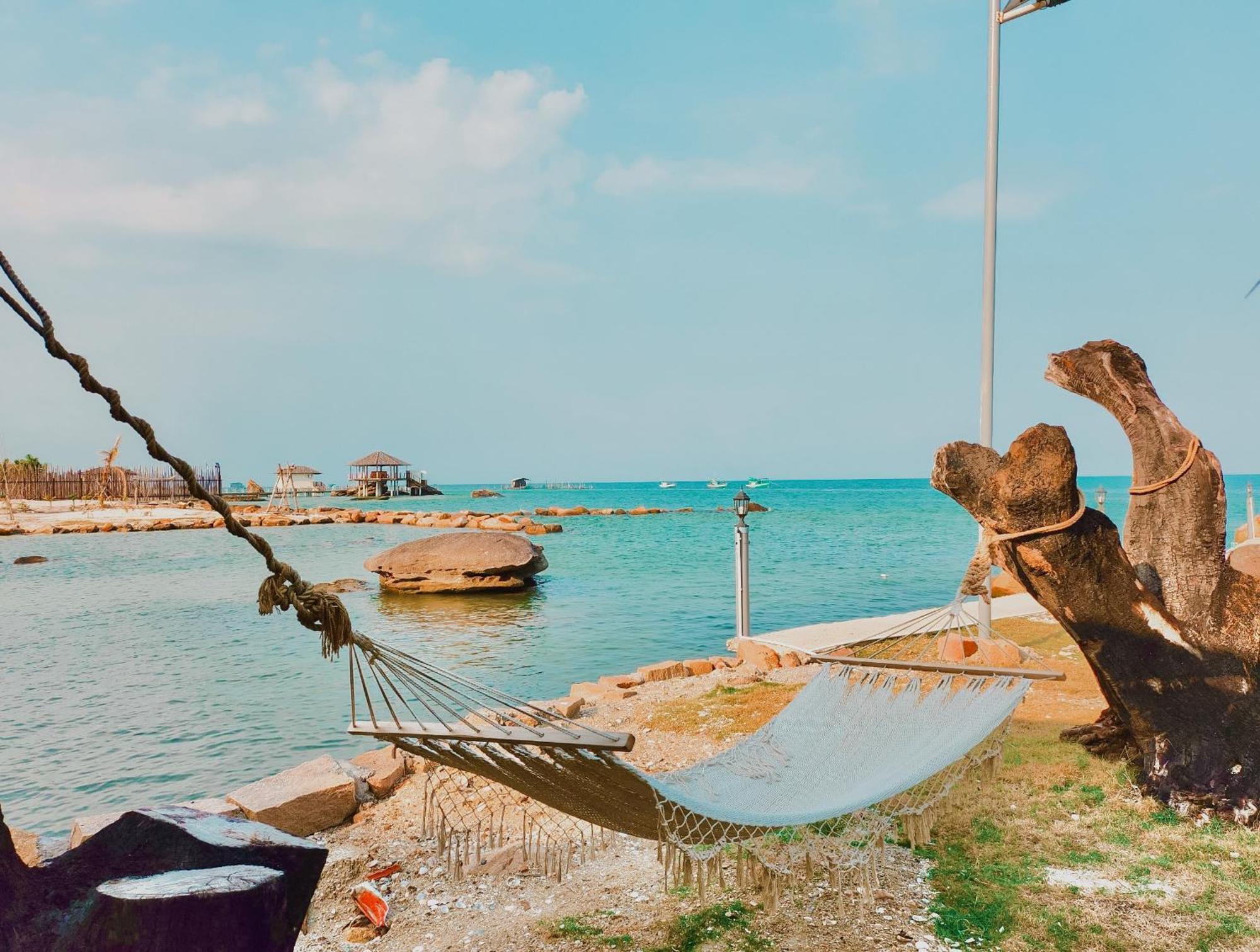 Voyage Phu Quoc Beach Resort Kültér fotó